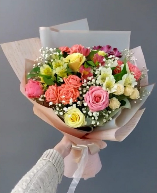 Букет цветов "Волшебное ассорти"